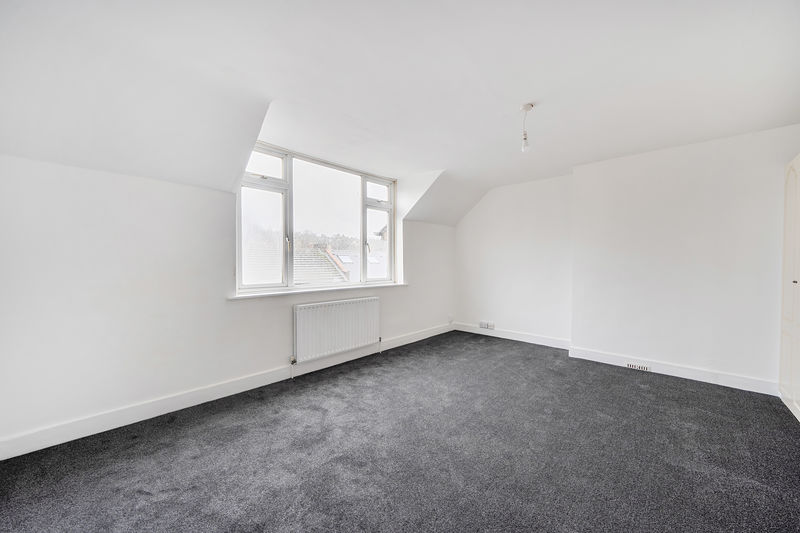 Bedroom- click for photo gallery